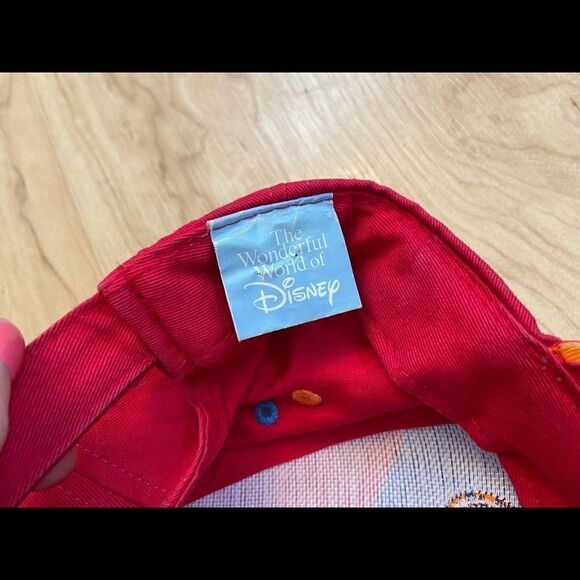 Tigger and Pooh Downhill Fun toddlers cap hat - Picture 2 of 2